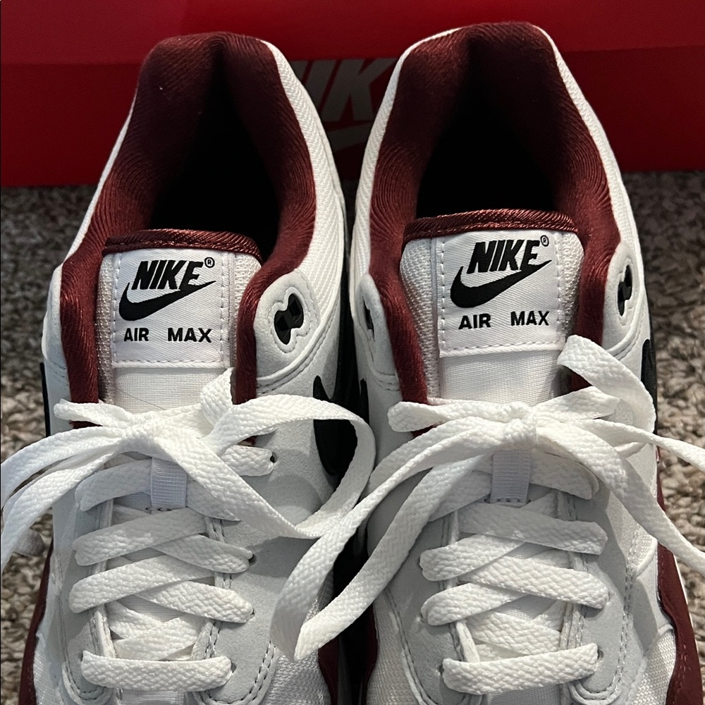 New in Box Nike Air Max 1 Sneakers - White, Burgundy Red and Black - Picture 4 of 9